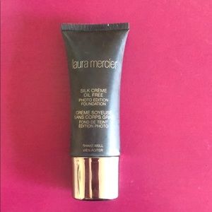 Laura Mercier silk creme oil free foundation